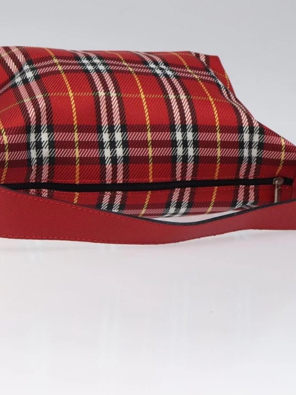 BURBERRY Nova Check Hand Bag Nylon Red Auth 118031 - Picture 7 of 16